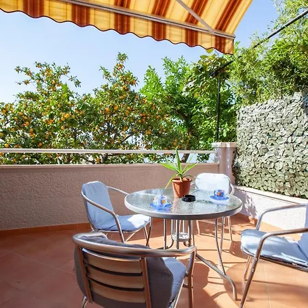 Nives Guest house