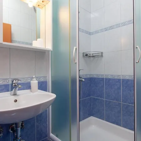 Nives 3* Podgora (Split-Dalmatia)