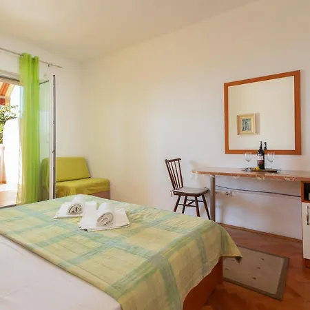 Guest house Nives