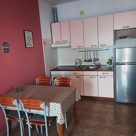 Nives Guest house