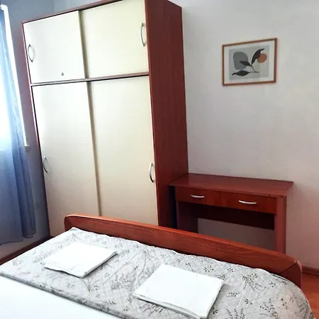 Nives 3* Podgora (Split-Dalmatia)