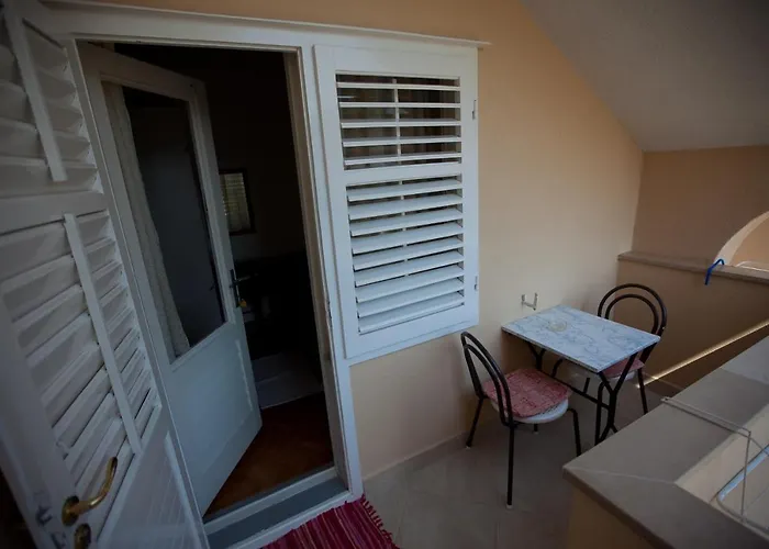 Pensionat Nives Podgora (Split-Dalmatia)